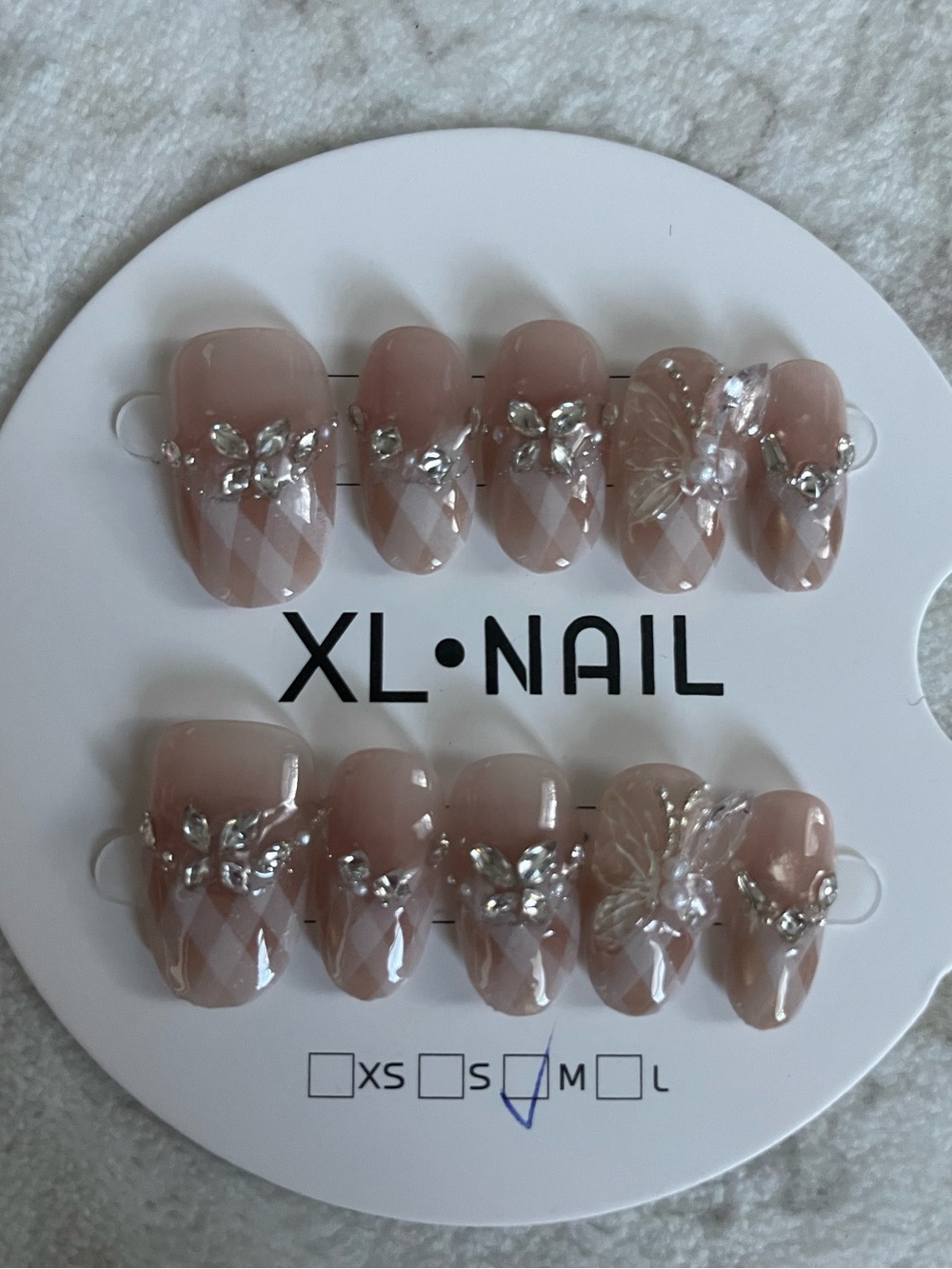 5 for $20! High Quality Press-On Nails in size medium